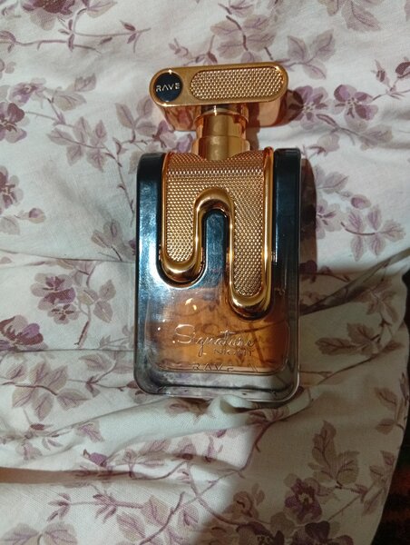 Vand parfum barbatesc firma